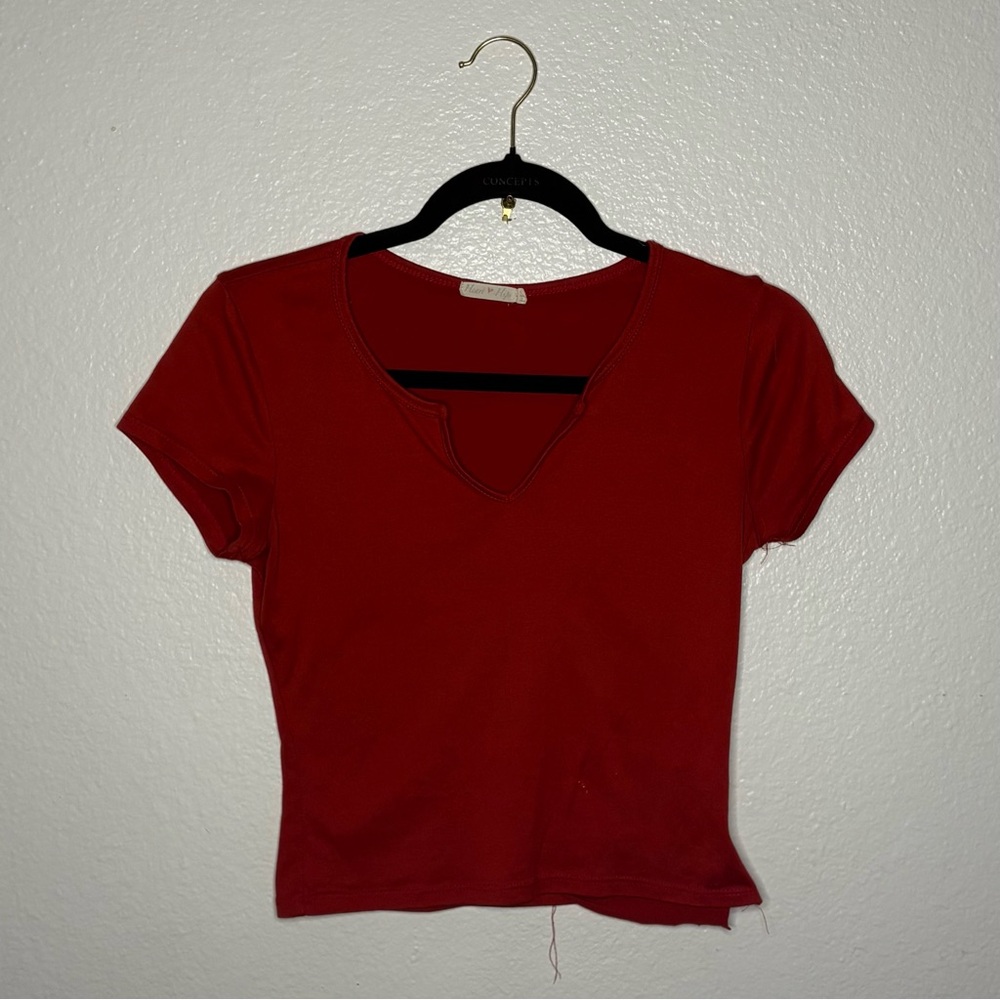 Heart & Hips Red T-shirt V-neck